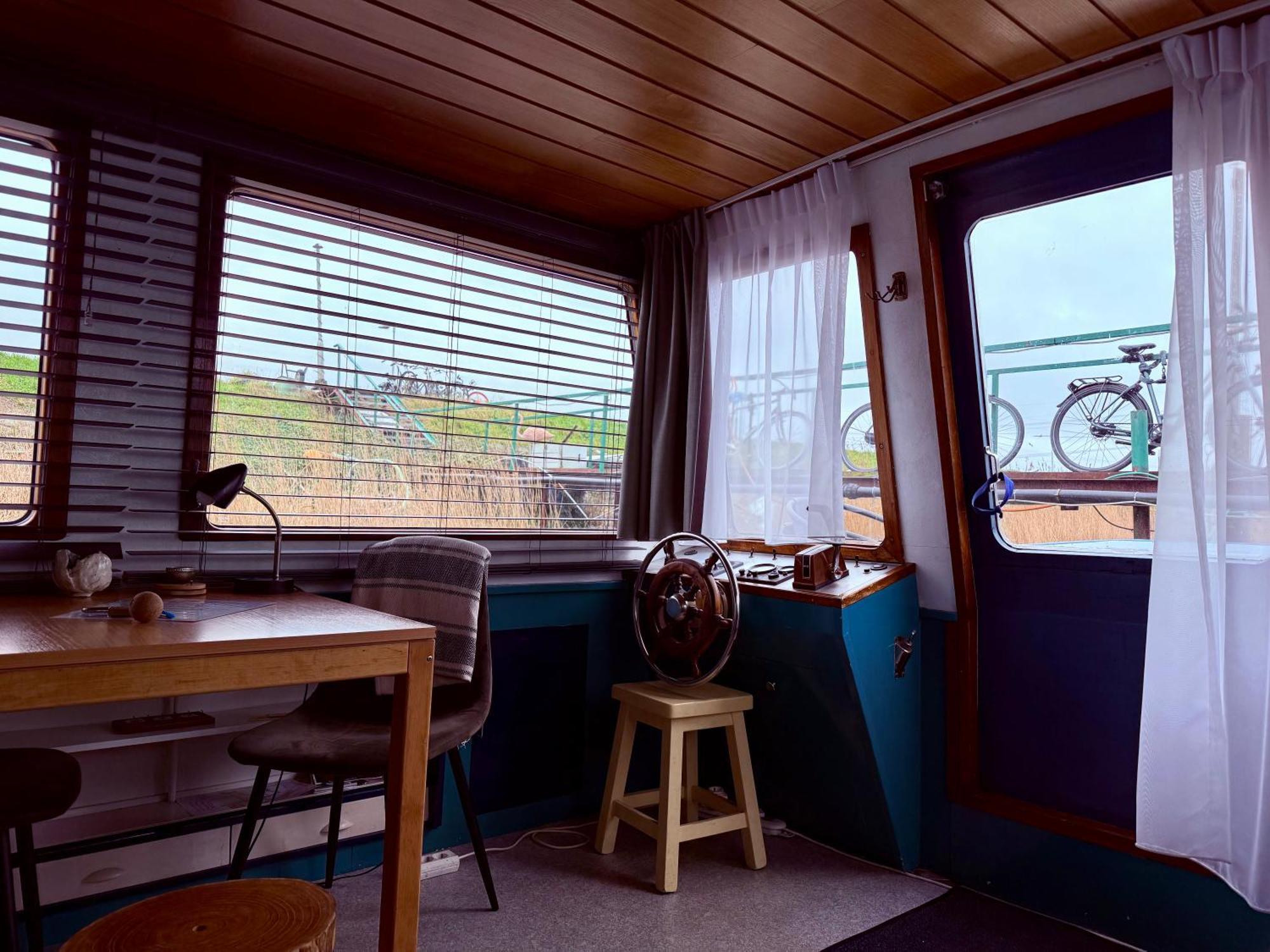 Floating B&B Амстердам Экстерьер фото